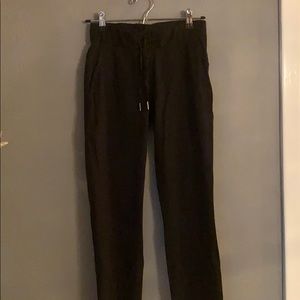 Keep moving 7/8 high rise pant black